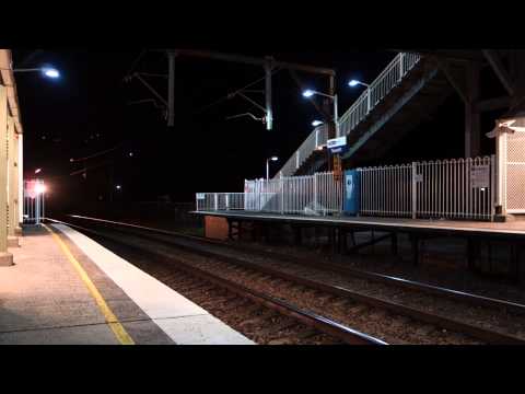 Double 81 class with a railset train at Tascott - 31/10/14