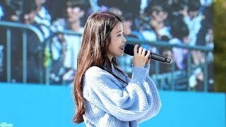 [4K] 180930 아이유 &#39;너의 의미&#39; 직캠 IU &#39;Meaning Of You&#39; fancam (삼성카드 홀가분 마켓) by Jinoo