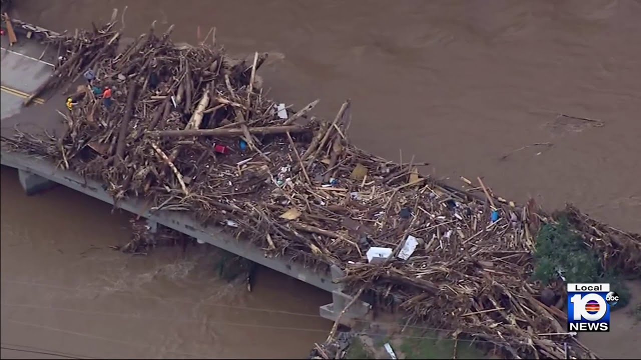 Hurricane Helene causes 'extensive flooding' in the mountains