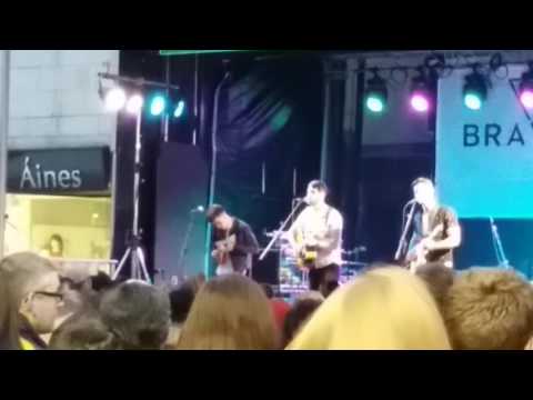 Brave Giant at Longford Festival 2017