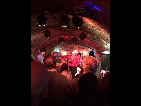 THE LIVERBIRDS - LIVERPOOL CAVERN 8/10/2019.