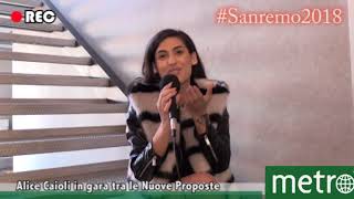 Alice Caioli canta “Specchi Rotti”