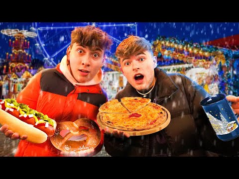 Wir ESSEN alles auf dem WEIHNACHTSMARKT 🤤🎅🏻