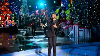 Brett Eldredge &quot;What Christmas Means To Me&quot; - CMA Christmas 2014