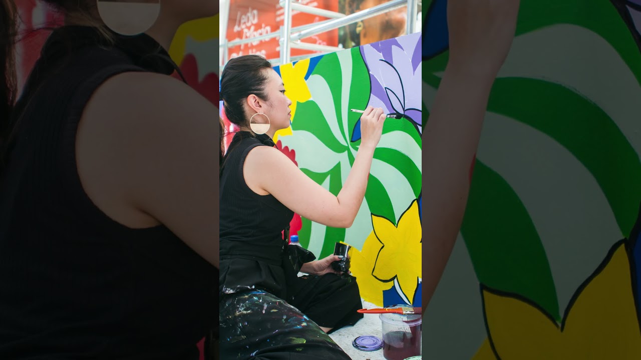 “Between Two Worlds”, by Camila Gondo, is the new facade of Itaú Cultural! 🎨 #shorts