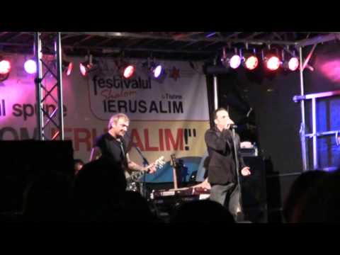 Directia 5 feat Mihai Chitu - Hoinar, Parc Unirea - septembrie 2012