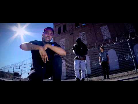 The Rena ft. Vee Tha Rula - Hold Up (Official Video)