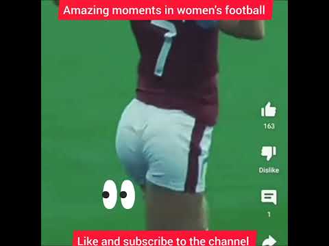 Funny moments in 🤣🤣women's football match