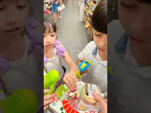 سيلينا وأمير اتخانقو على جيلي البيتزا😱شوفوا مين أخدها بلاخير😂Selena amir@