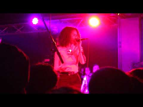 IAMDDB - Pussycat (@LaBelleviloise 01/12/17)