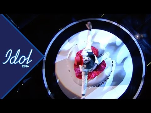 Pär Lernströms show under Idolfinalen 2016 - Idol Sverige (TV4)