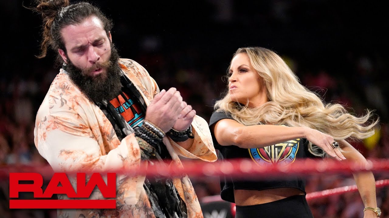 Trish Stratus interrupts Elias: Raw, Aug. 27, 2018