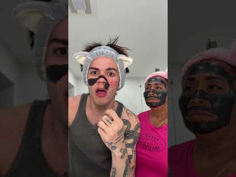 She was left in short 🤣