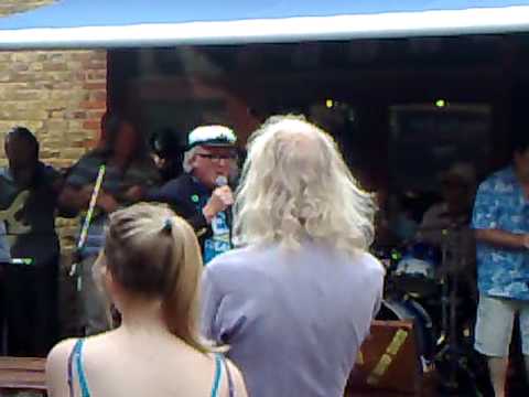 Trouser Trumpets at the Sausage Festerval 1