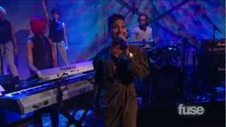 Melanie Fiona &quot;Change the Record&quot; (Live @ Fuse Studios)