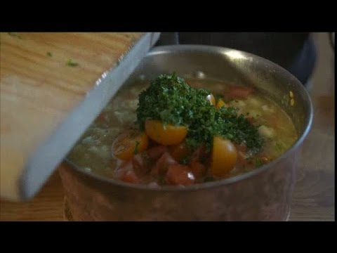 Filip Fasten lagar smakrik smalmat - TV4