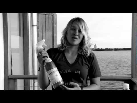 Pro Surfer Jen Smith Makes Her Own Non Toxic Cleaning Supply- Keep A Breast Non Toxic Revolution