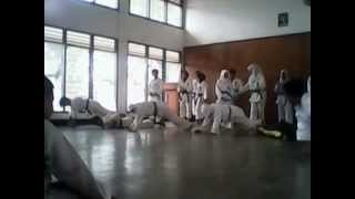 preview picture of video 'kempo dojo baleendah~ SMKN 3 baleendah'