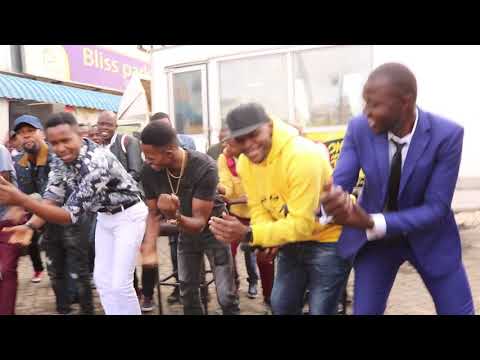 Dancing to Weka by G-Nako ft Fana |