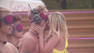 Kysskalas i Love Island Sverige - se den blöta tävlingen (TV4 Play)