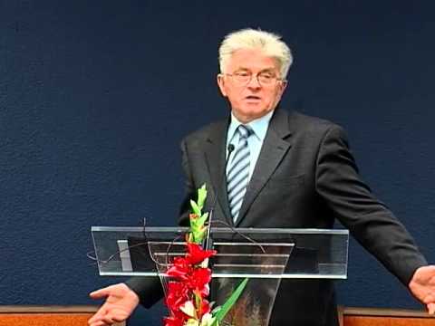 Kada treba ubiti diva - Lune Randjelovic