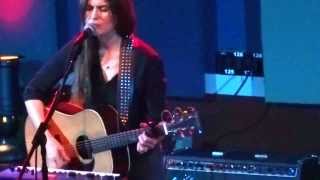 Minor Alps - I Don't Know What To Do With My Hands (Live) - Juliana Hatfield & Matthew Caws