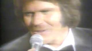 Glenn Campbell - Evening at Pops (21 May 1978) - Asleep on the Wind