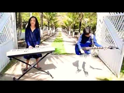 De  casa eu oro por você você ora por mim