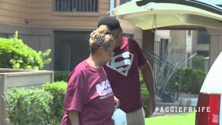 Daily: Freshman Move-In