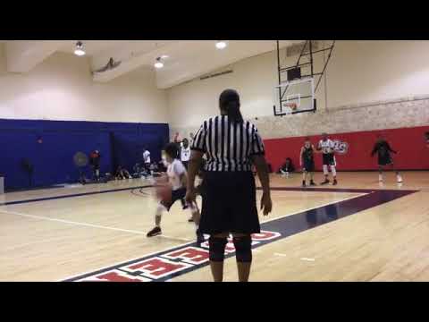 Riverside Hawks -Divanny getting it done in win over New York Bucks, 47-34 - The Big Apple Classic