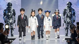 💥6 años después, el CEO ve a su amor con 6 mini-yos. ¡Lo entiende todo! Mimado por papá CEO.