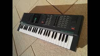 Video thumbnail for Yamaha VSS-100 Digital Voice Sampler, Keyboard, Vintage, Video by M. Schmied (Mike Vintagemusic)