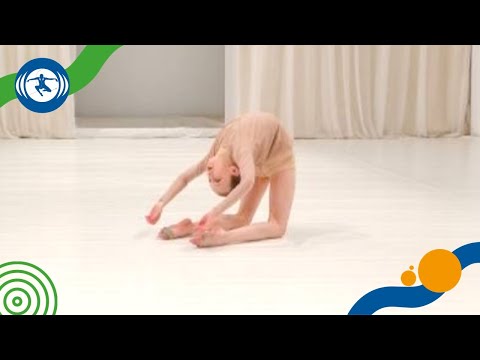 20-21 Qualifier 10 - Febe Potvin (Pirouette-dans) / THIS PLACE WAS A SHELTER OLAFUR ARNALDS