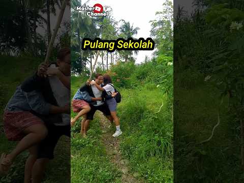 DI SEMAK-SEMAK BELUKAR #shortsviral #shortsterbaru