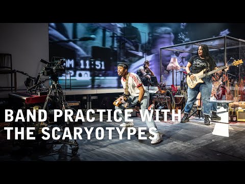 Play video