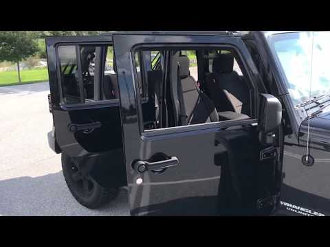 Quadratec Diver Downs Seat Cover and Center Console Cover Review ( 2008 Jeep Wrangler JKU )