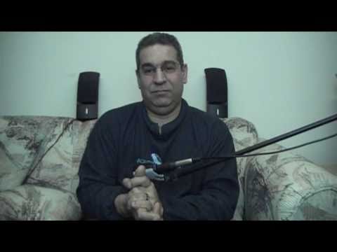 manualist plays james taylor -  handy man - on his hands!