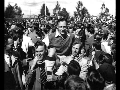 St. Jimi Sebastian Cricket Club "håll mina vingar en stund"