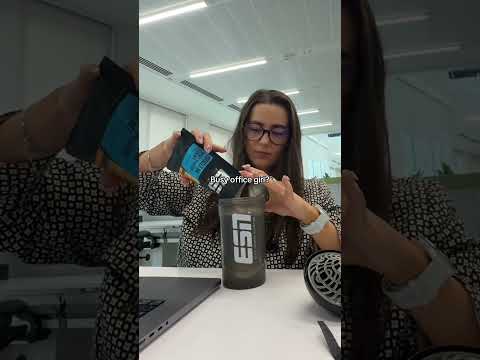 Struggling to hit your protein goal at the office? 🍓👀ESN isoclear code ANON to save🧃 #9to5 ad