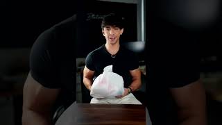 Download lagu This Restaurant Gives Even BIGGER Portions mp3