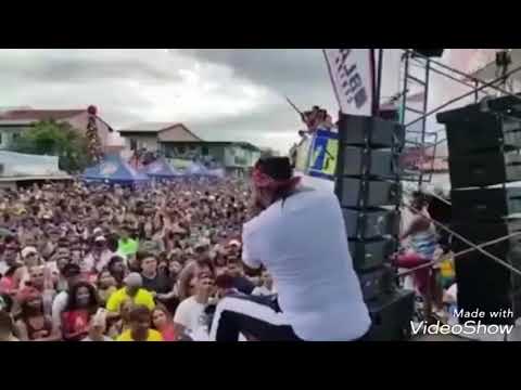 MR SAIK- LA CHAMA/ CANTANDO EN TARIMA/EN VIVO.