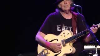 Neil Young Live in Liverpool 13th July 2014: Separate Ways