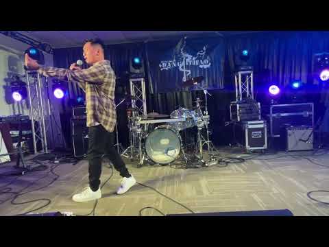 “Ib Tug Phoojywg” Chenning Xiong