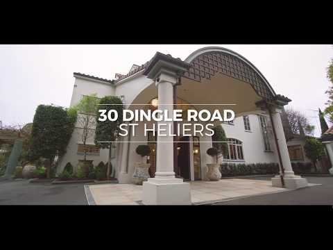 30 Dingle Road, St Heliers - Heather Walton & Bowen Sun