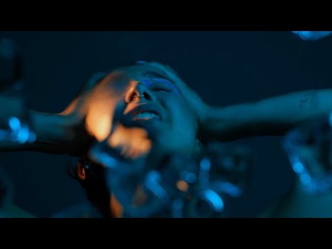 MELLER - Winter (Official Video)