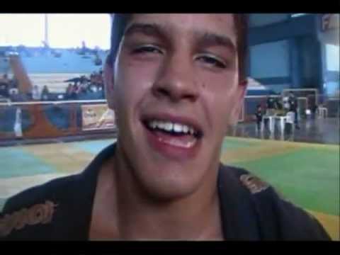 TV Meiaguarda-Yan Pica-Pau comenta a vitória no VI Best Fighters