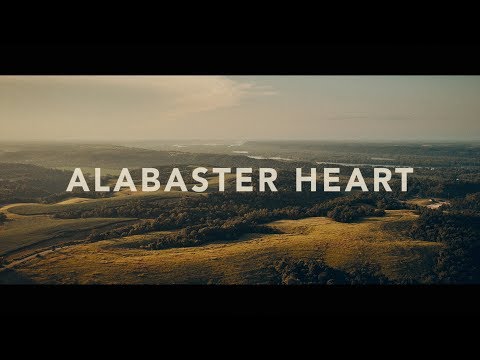 kalley - Alabaster Heart (Lyrics)