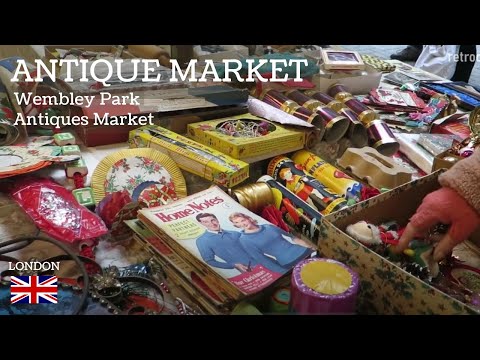, title : '【アンティークマーケット】イギリスの古道具とヴィンテージ雑貨｜懐かしおもちゃとクリスマス飾り vlog 35 #antique #vintagehaul #london'