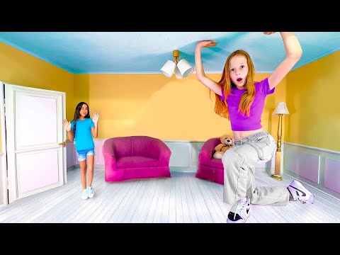 Nastya and Evelyn are having fun in Wonderland