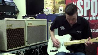 Video thumbnail for Vox AC4HW1 - Hand wired! by The Music Spot